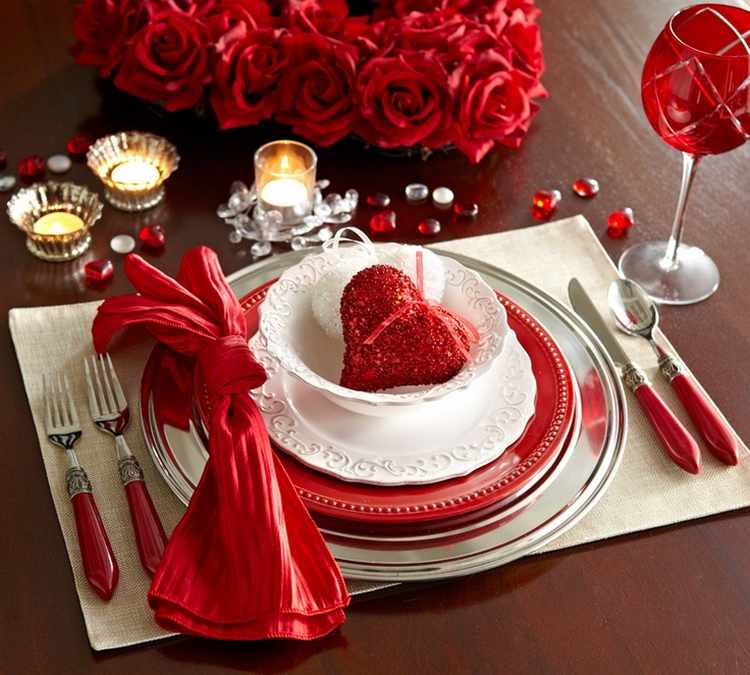 4639 7 عشاء رومانسي في البيت - افكار لطاولات منزلية رومانسية منى رضوى