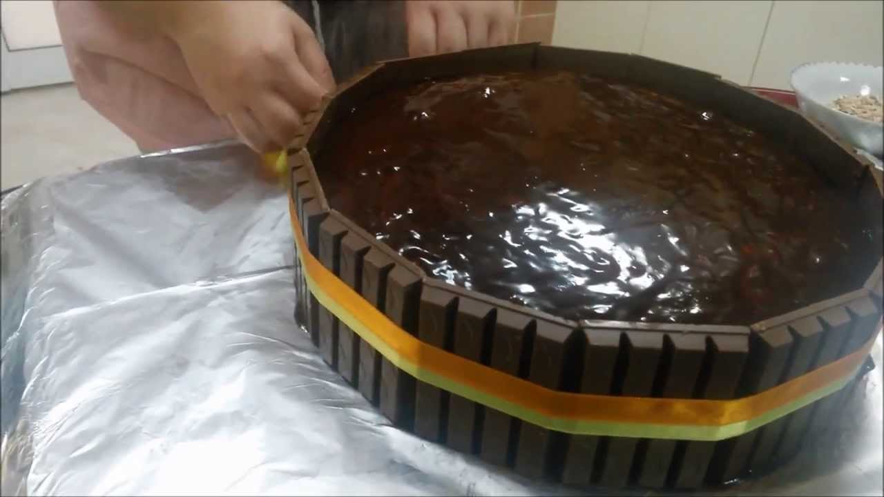طريقة تزيين كيكة الشوكولاته , كيفية تزيين تورتة الشيكولاته بالصور - رمزيات